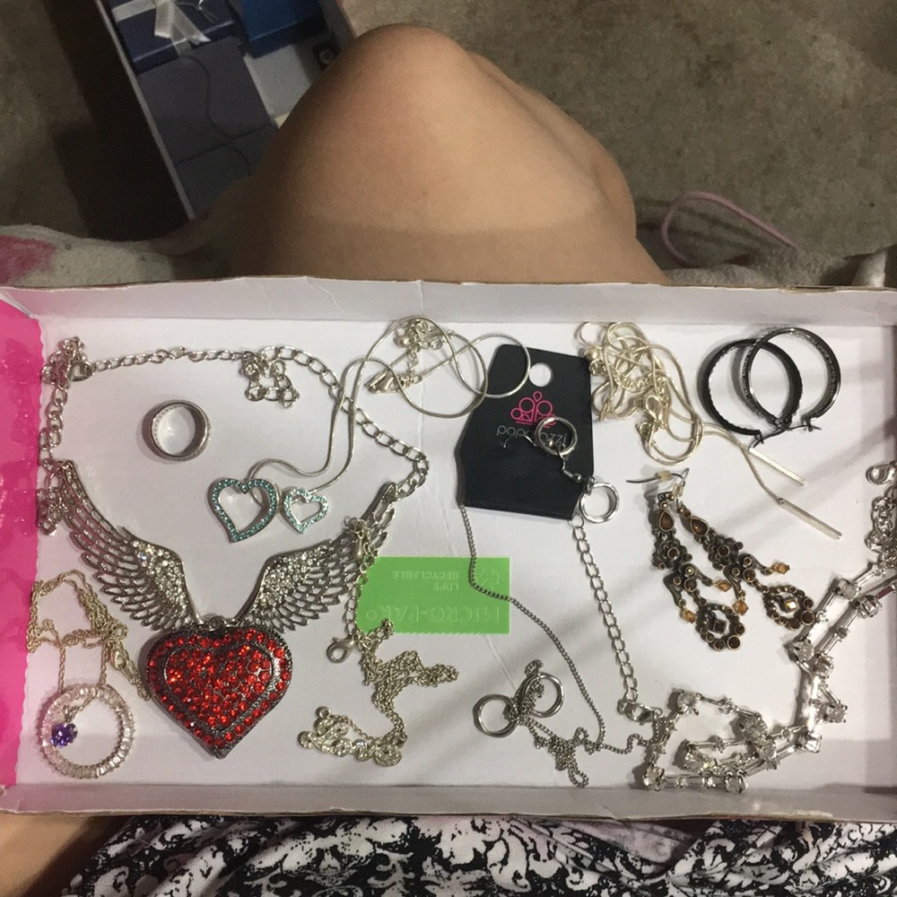 Lot of rhinestone jewelry, 💥last call💥
